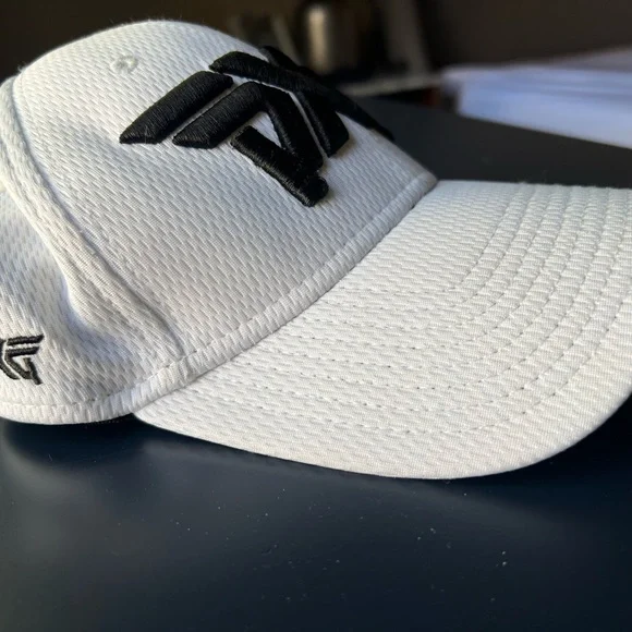 PXG White Cap with Black Logo - Picture 5 of 9